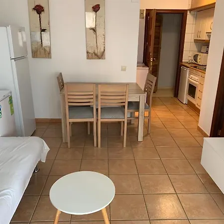 Daire Service Lazaro - Aguamarina 42 Calp